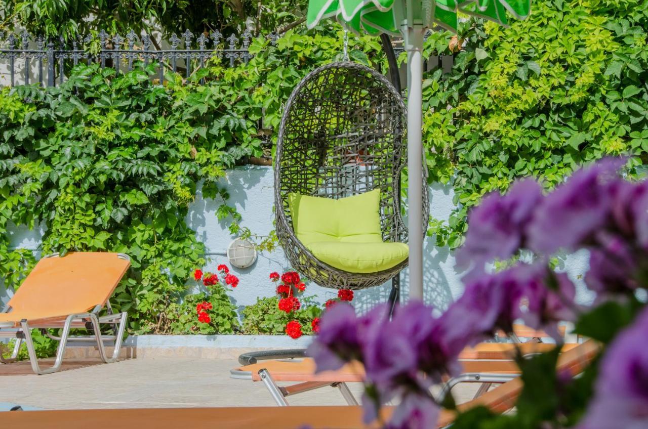 Emilia Hotel Apartments Rethymno Exterior foto